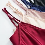 ensemble de nuit en satin pour femme