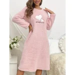 chemise de nuit femme en tissu doux manches longues