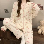 vêtement de nuit femme chic